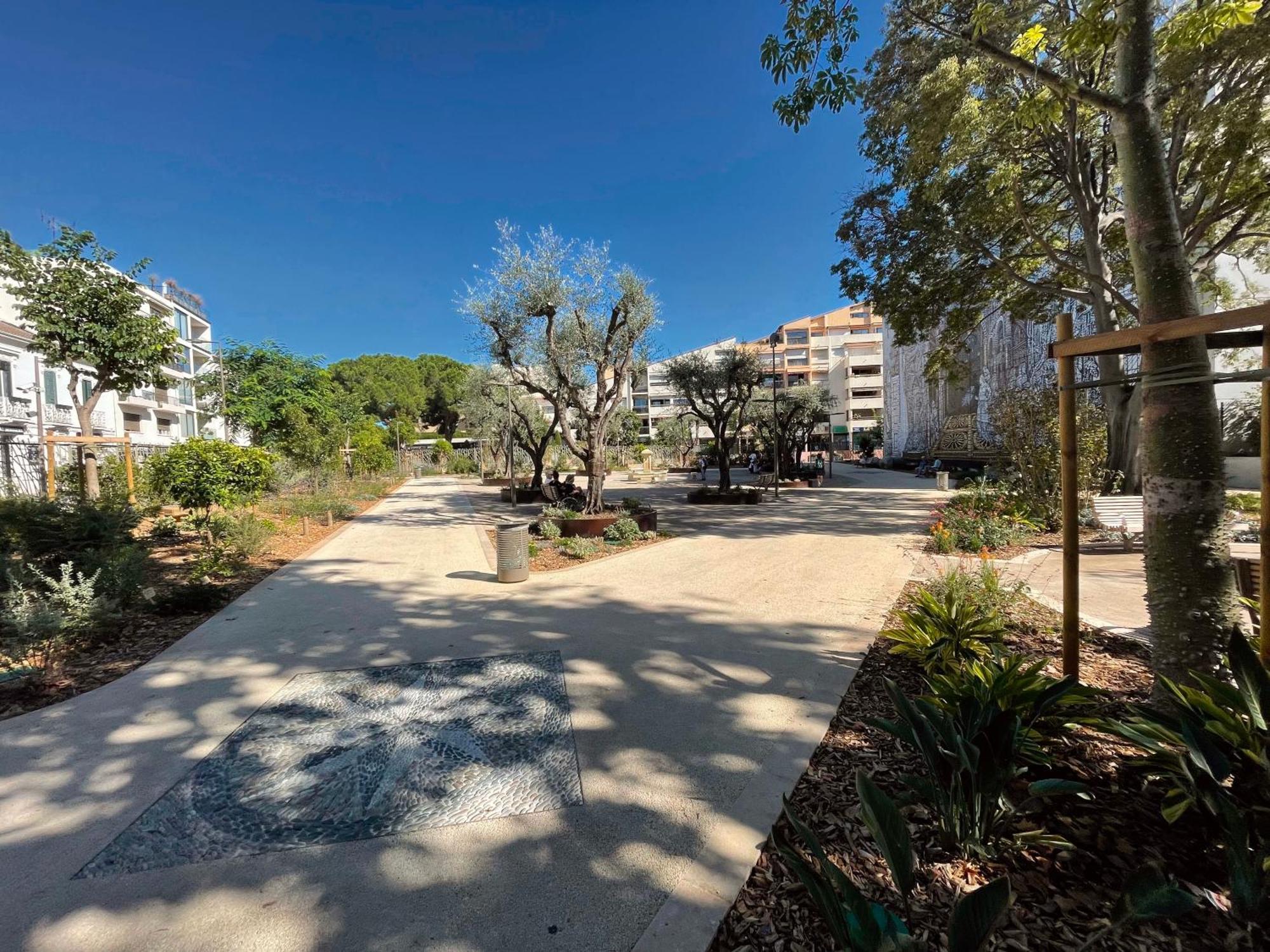 Apartamento Vieil Beachside Apartment: Brand New With Parking Antibes